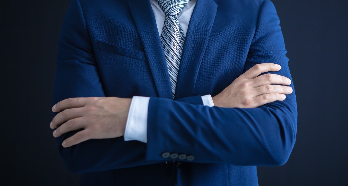 Темная триада карьеры: как психопатия и нарциссизм выбирают нам работу